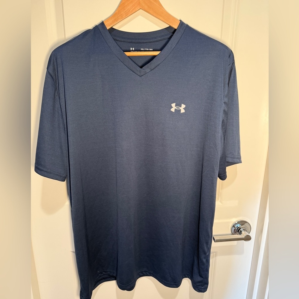 UNDER ARMOUR - Blue VNeck Tech Tee - Men’s 2XL